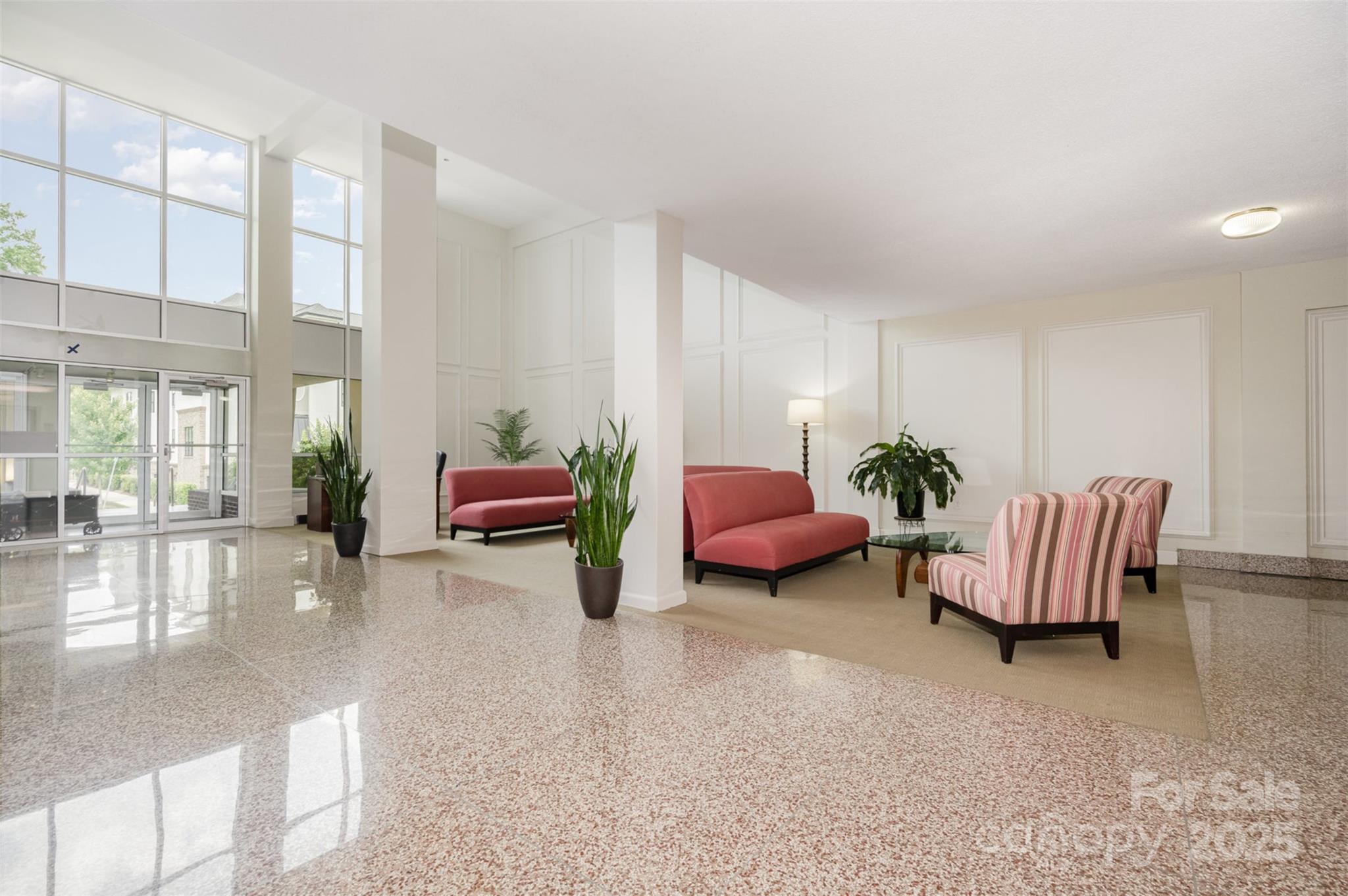 1300 Reece Road, Unit 206 Charlotte, NC 28209 - Photo 4 of 31 Gallery Image 4
