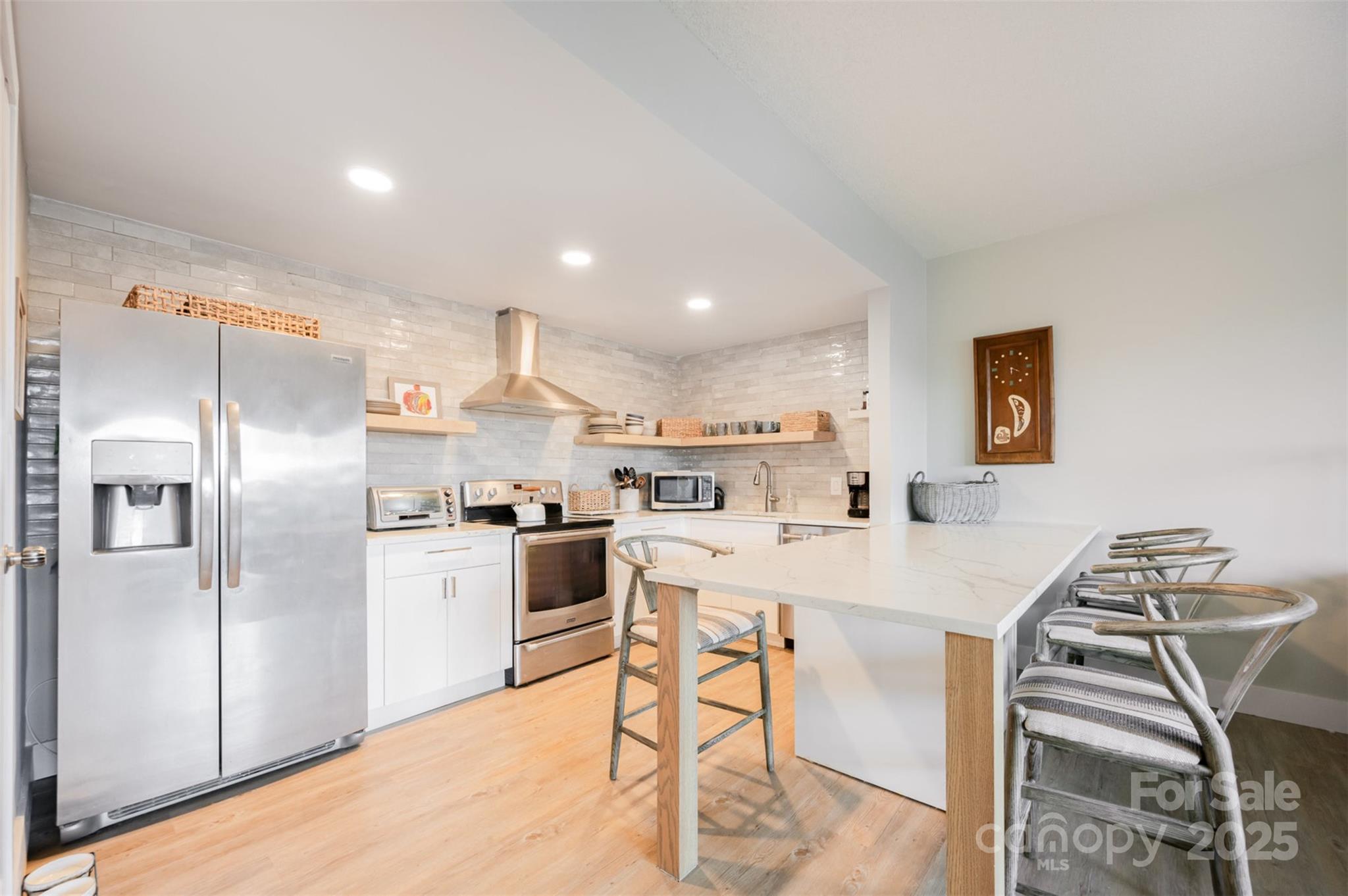 1300 Reece Road, Unit 206 Charlotte, NC 28209 - Photo 9 of 31 Gallery Image 9
