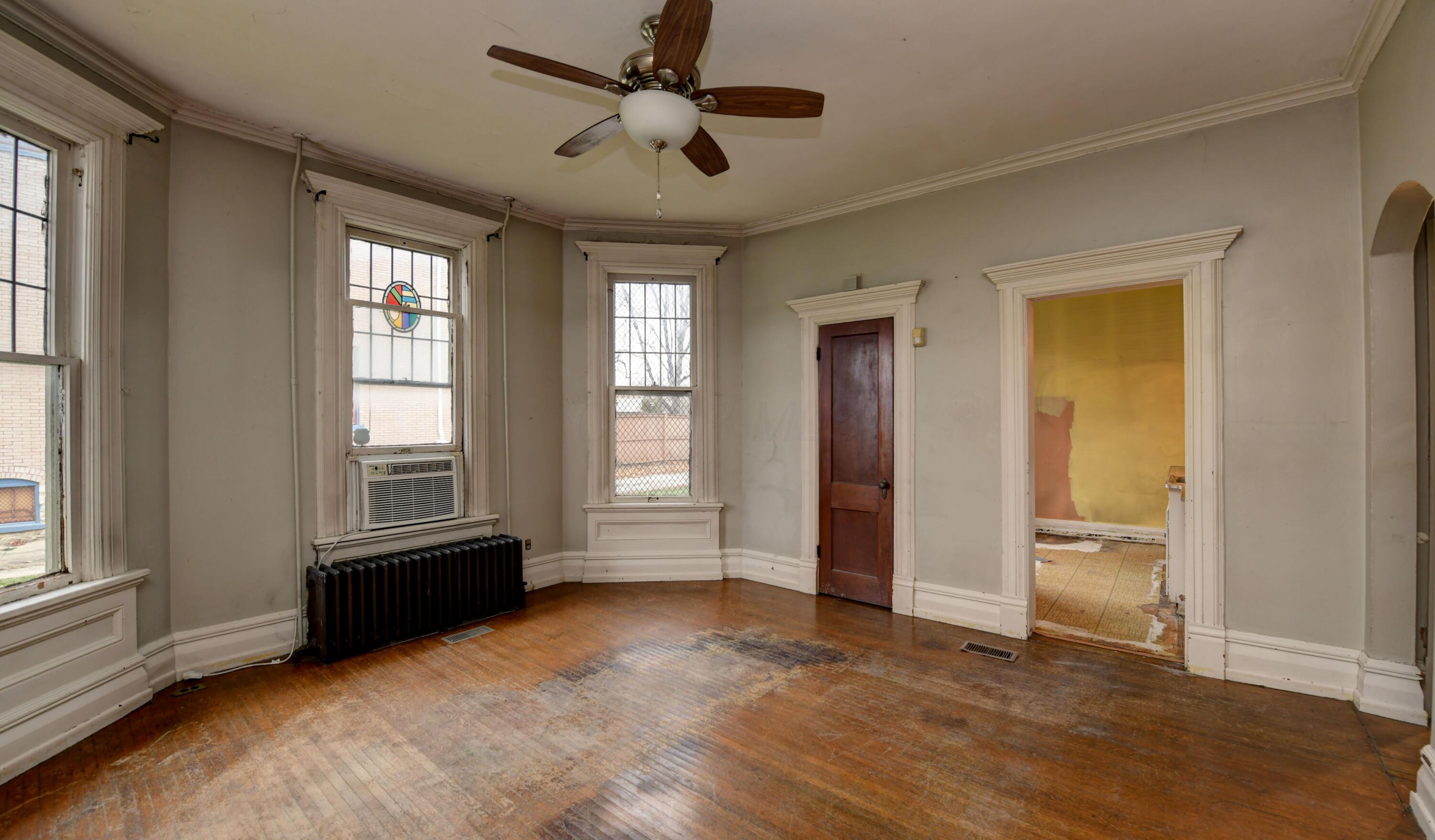 1422 Bryden Road Columbus, OH 43205 - Photo 14 of 63 First Floor Unit- Dining Room