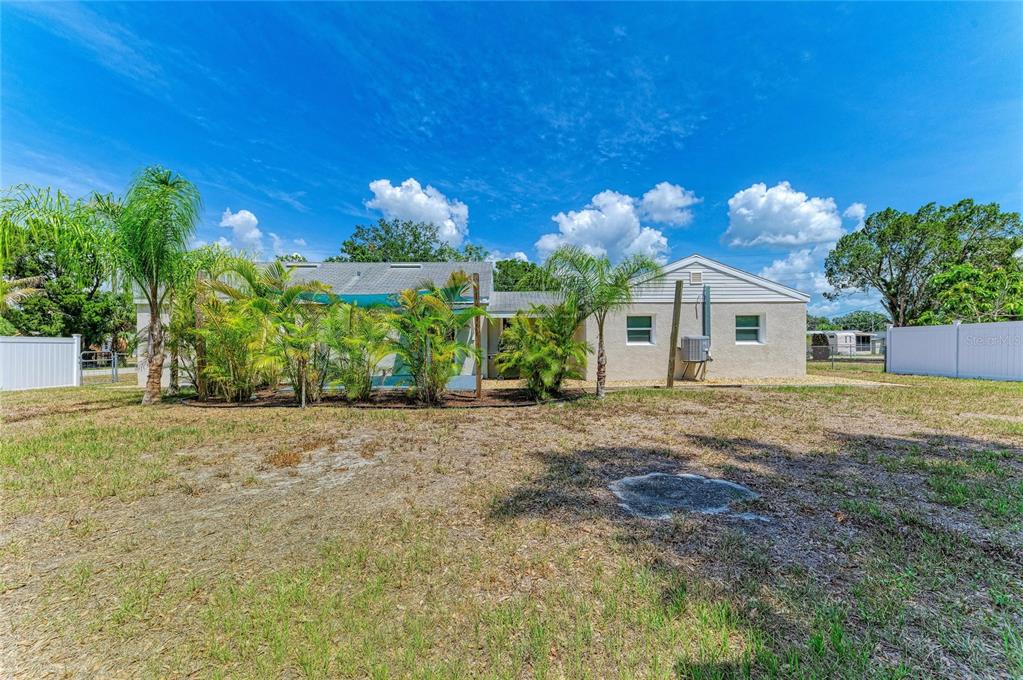 901 Oak Street Southwest Ruskin, FL 33570 - Photo 61 of 63