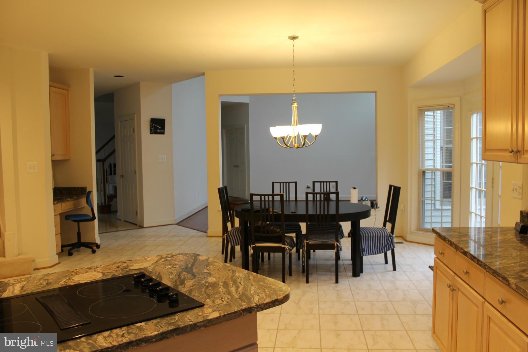 8311 Larkmeade Terrace Potomac, MD 20854 - Photo 3 of 30 Breakfast Area