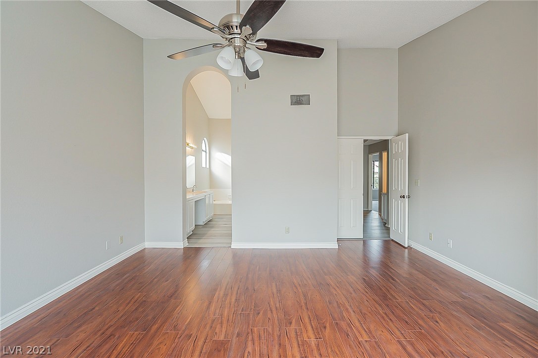 360 Rushing Creek Court Henderson, NV 89014 - Photo 11 of 15 Gallery Image 11