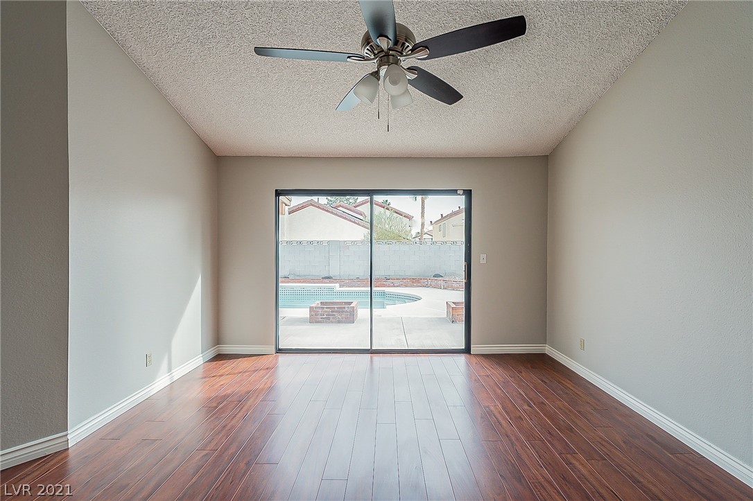 360 Rushing Creek Court Henderson, NV 89014 - Photo 10 of 15 Gallery Image 10
