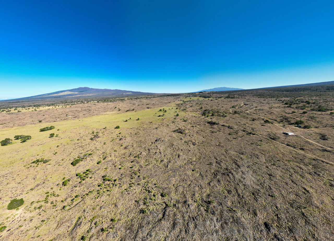 15 B Street Captain Cook, HI 96704 - Photo 8 of 18 a view of an ocean beach