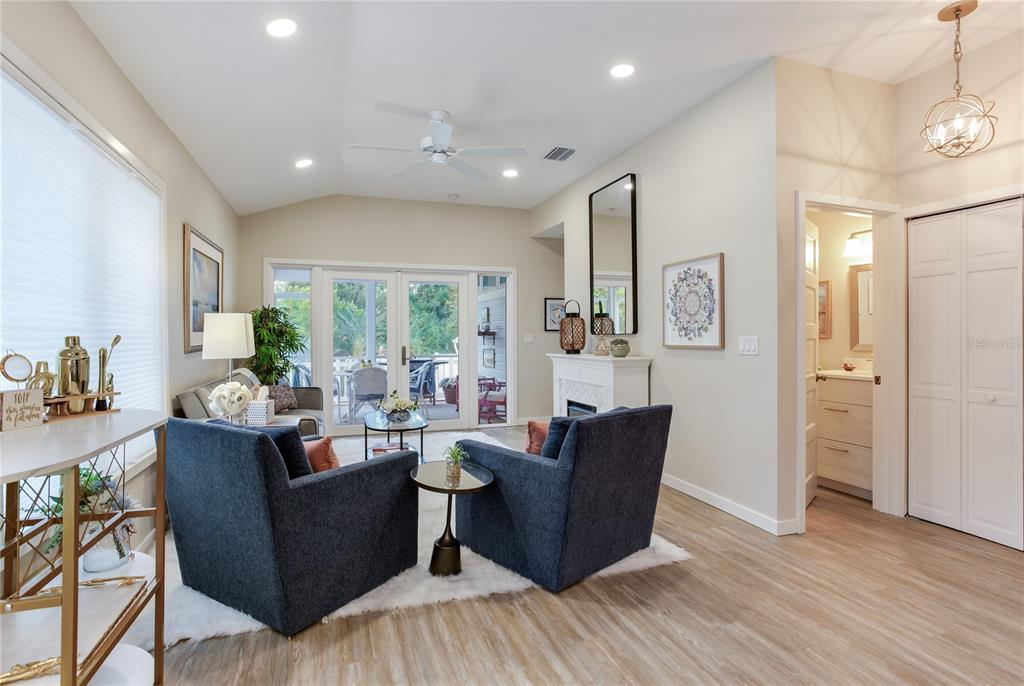 652 Ohio Place Sarasota, FL 34236 - Photo 22 of 61 a living room with furniture and wooden floor