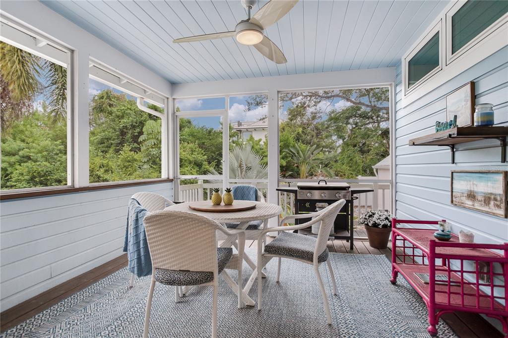 652 Ohio Place Sarasota, FL 34236 - Photo 38 of 61 a view of a dining room with furniture window and outside view
