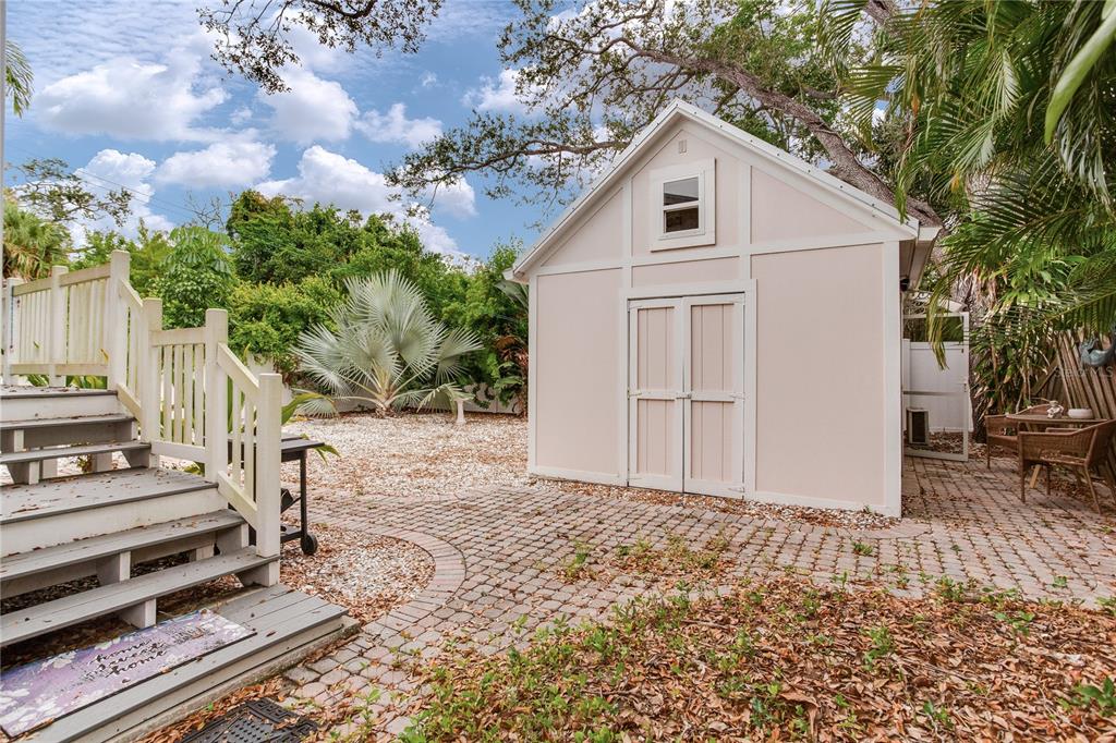 652 Ohio Place Sarasota, FL 34236 - Photo 41 of 61