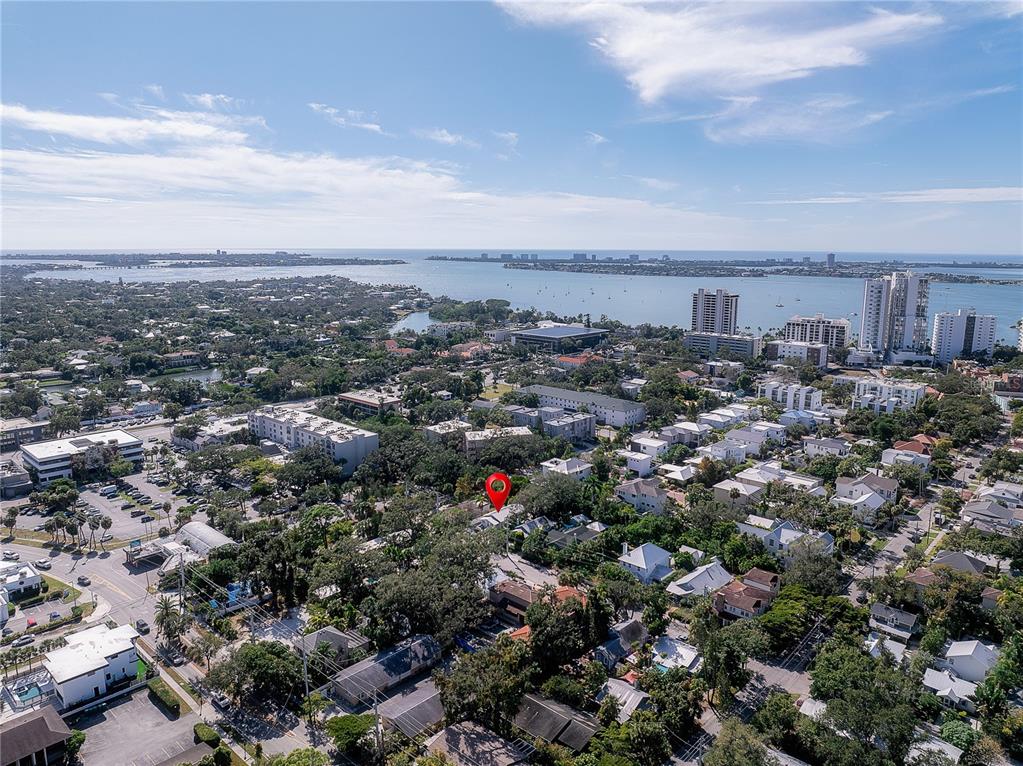 652 Ohio Place Sarasota, FL 34236 - Photo 60 of 61 an aerial view of multiple house
