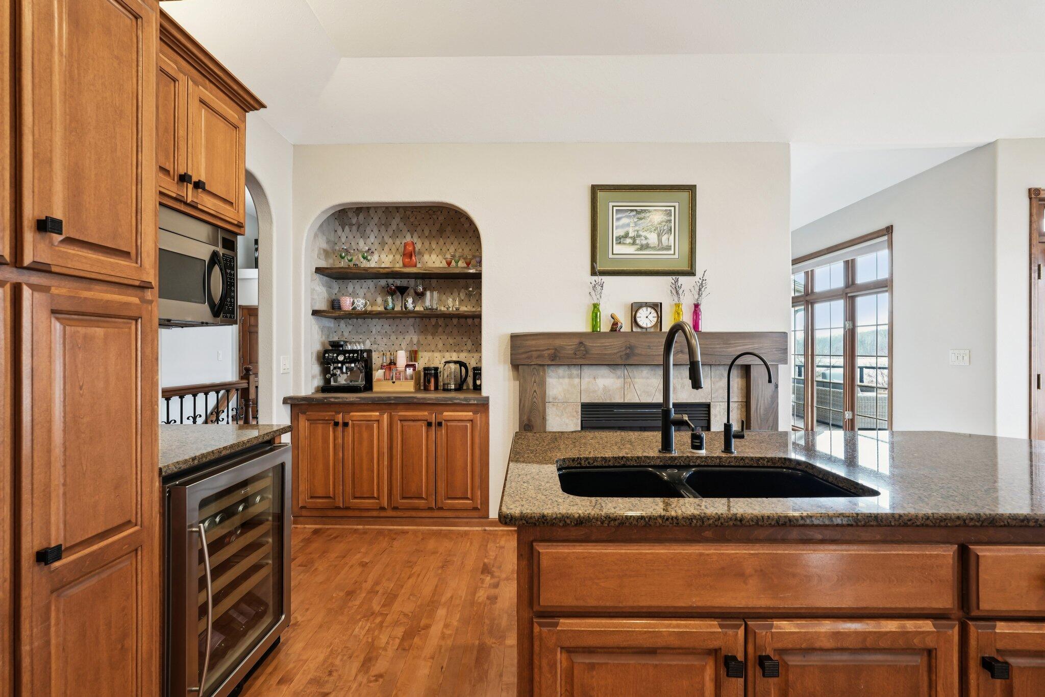 N4985 Arrowhead Trail Hubbard, WI 53039 - Photo 15 of 67 Custom Coffee Bar & New Appliances!