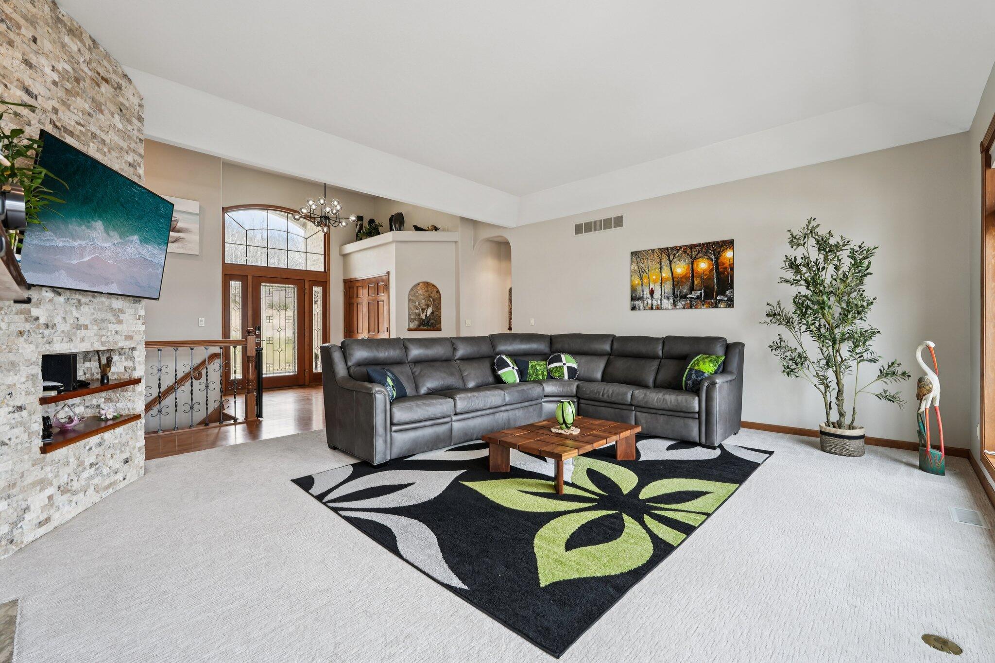 N4985 Arrowhead Trail Hubbard, WI 53039 - Photo 8 of 67 Great room with views!