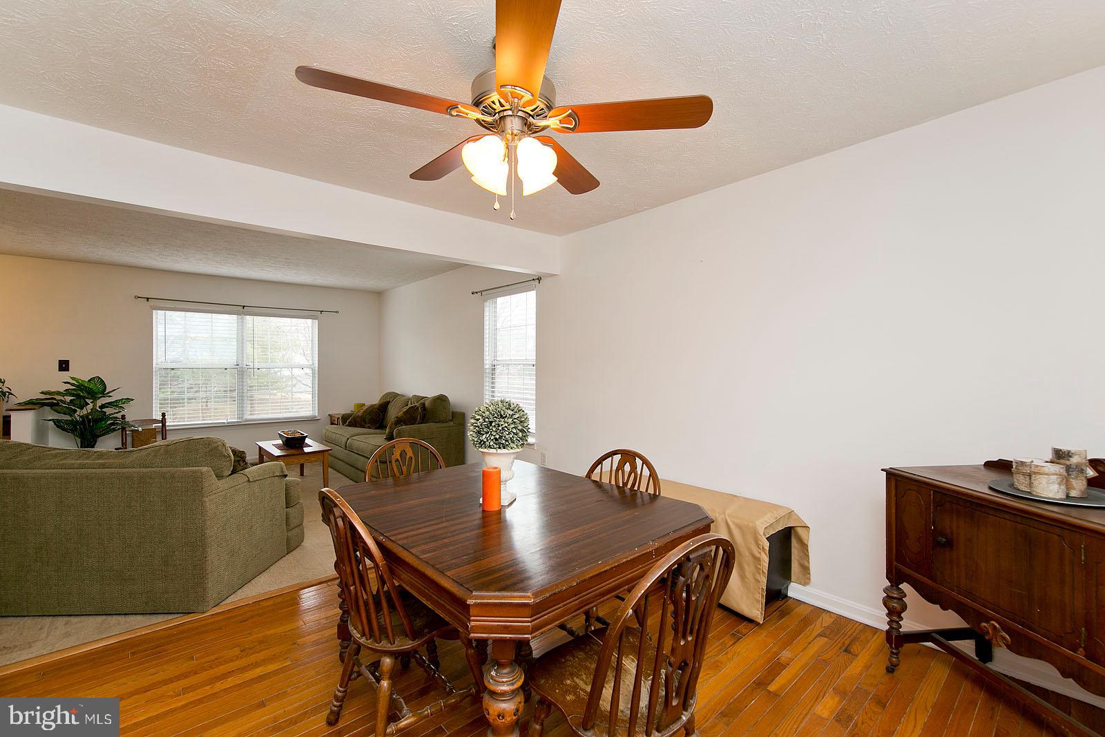 105 Alpine Meadow Road Winchester, VA 22602 - Photo 9 of 47 Dining room