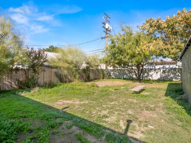 $285,000 | 4461 East Madison Avenue, Fresno, CA 93702