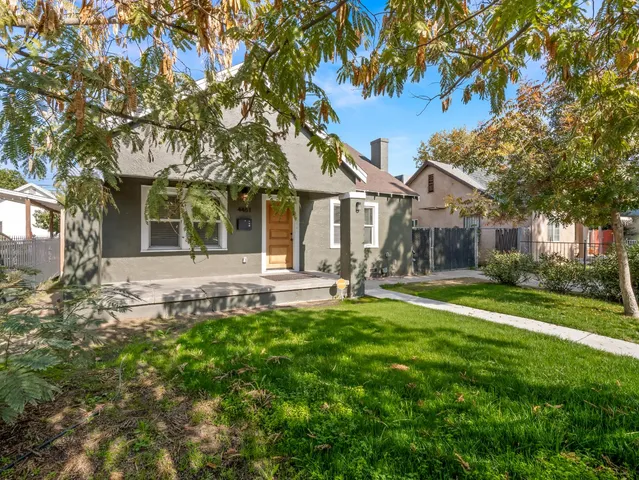 $285,000 | 4461 East Madison Avenue, Fresno, CA 93702