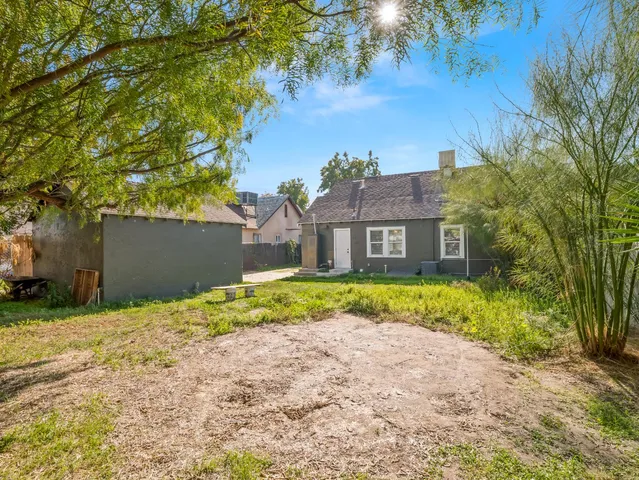 $285,000 | 4461 East Madison Avenue, Fresno, CA 93702