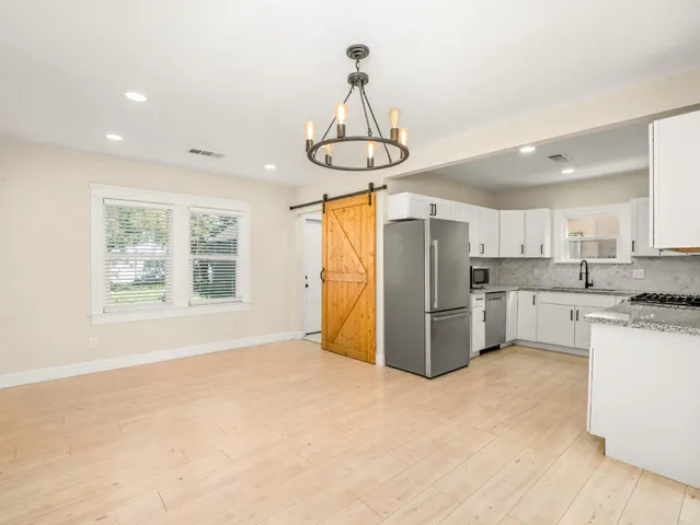 $285,000 | 4461 East Madison Avenue, Fresno, CA 93702