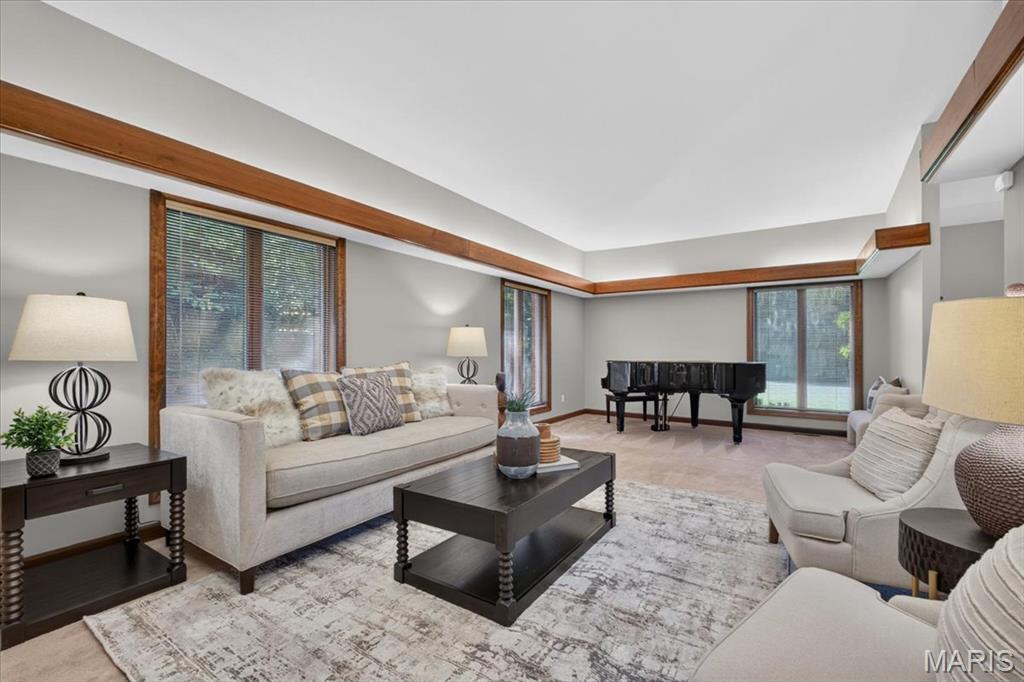 11441 Ladue Road St. Louis, MO 63141 - Photo 12 of 74 Gallery Image 12