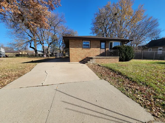 $144,900 | 1352 Chartres Street, LaSalle, IL 61301