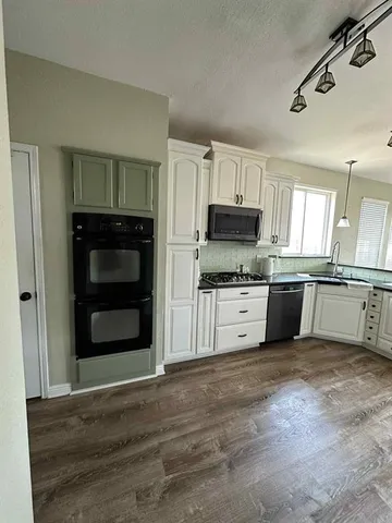 $3,100 | 7606 Colfax Drive, Rowlett, TX 75089