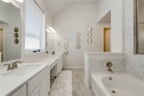 $2,800 | 4213 Vespa Cove, Leander, TX 78641