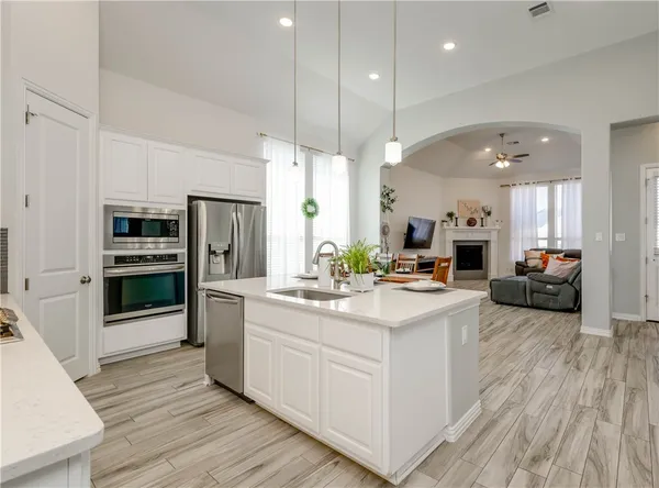 $2,800 | 4213 Vespa Cove, Leander, TX 78641
