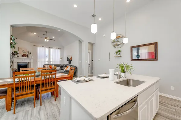 $2,800 | 4213 Vespa Cove, Leander, TX 78641