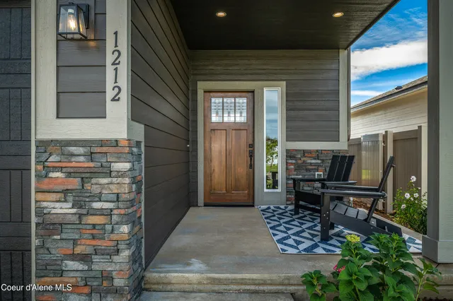 $650,565 | 8904 California Street, Rathdrum, ID 83858