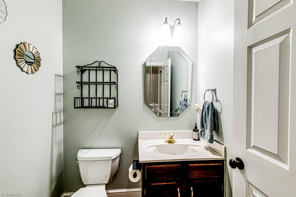 1748 Curraghmore Road Clemmons, NC 27012 - Photo 21 of 50 Gallery Image 21