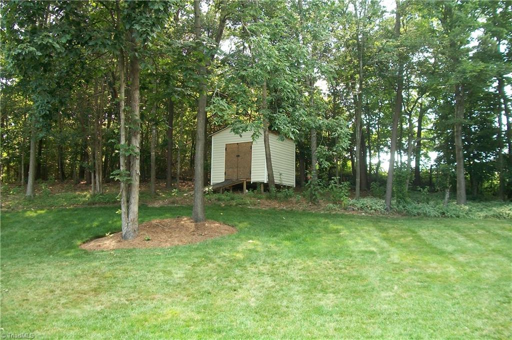 1748 Curraghmore Road Clemmons, NC 27012 - Photo 49 of 50 Gallery Image 49