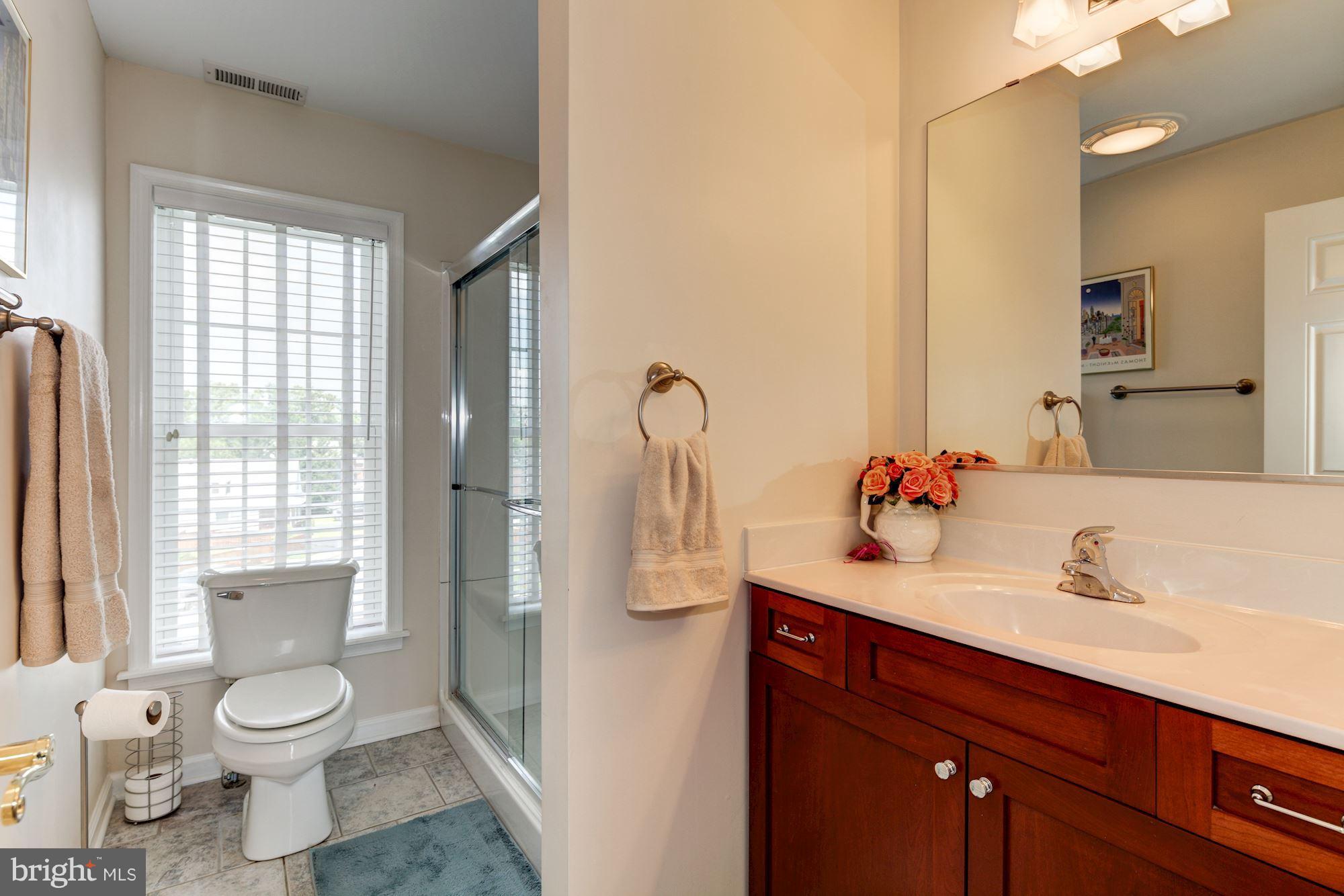 7230 River Drive Road Baltimore, MD 21219 - Photo 27 of 29 Bath