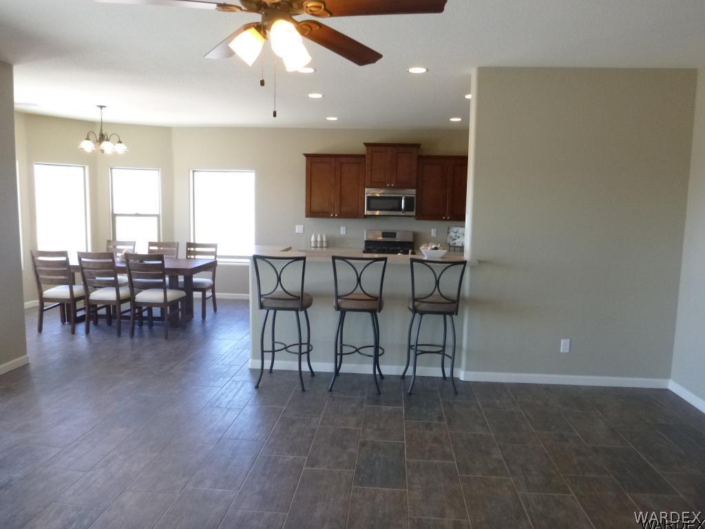 2673 Pegasus Ranch Road Bullhead City, AZ 86429 - Photo 8 of 36 Dining room kitchen