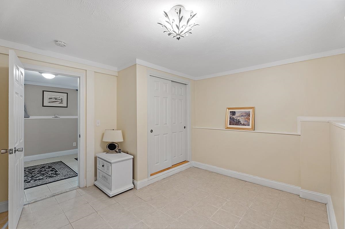 7 Vassar Drive Pelham, NH 03076 - Photo 26 of 37