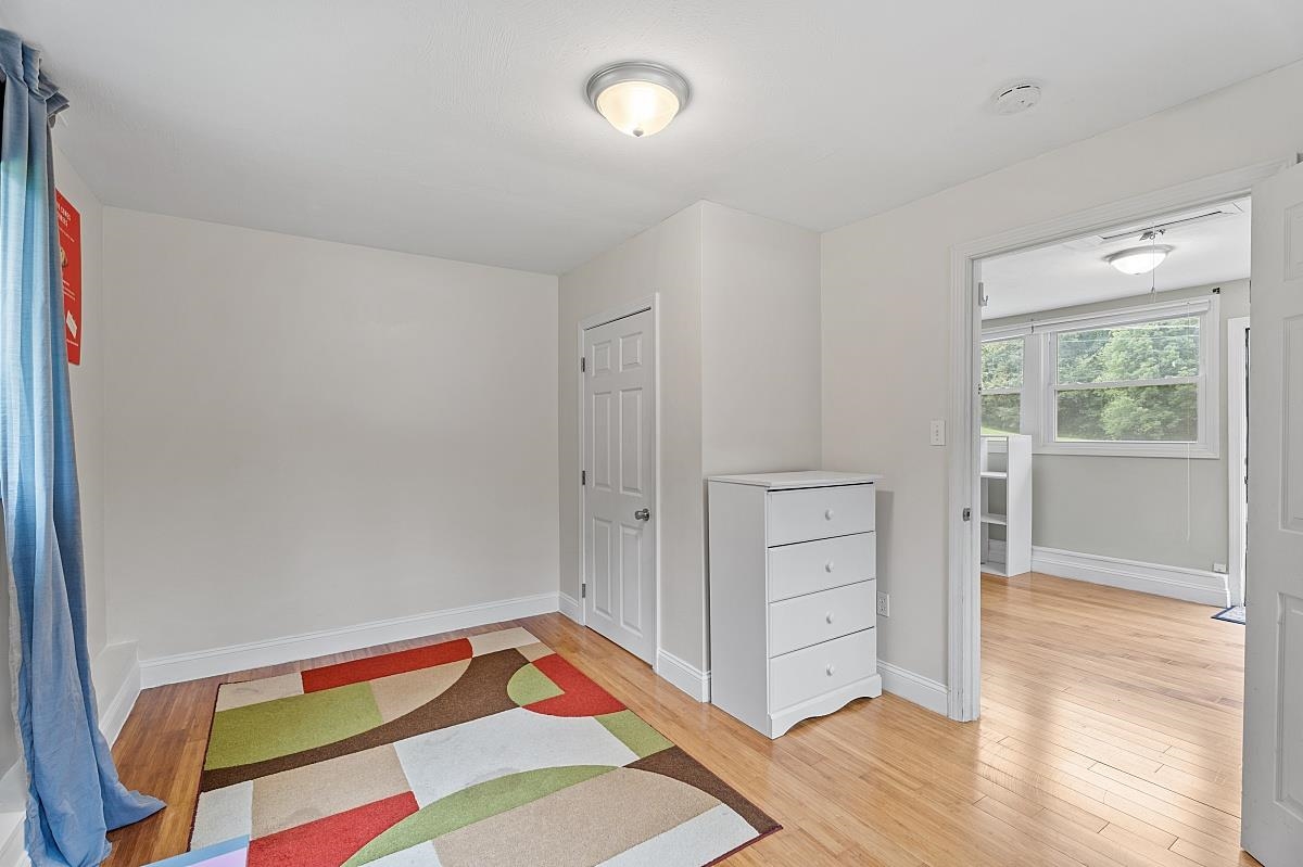 7 Vassar Drive Pelham, NH 03076 - Photo 29 of 37