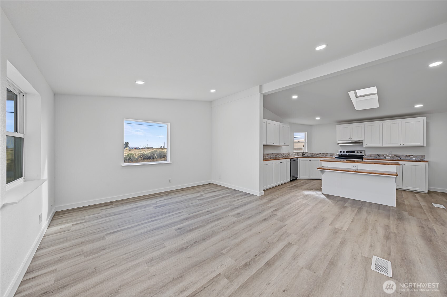 10124 Ne Road Moses Lake, WA 98837 - Photo 15 of 40 Gallery Image 15