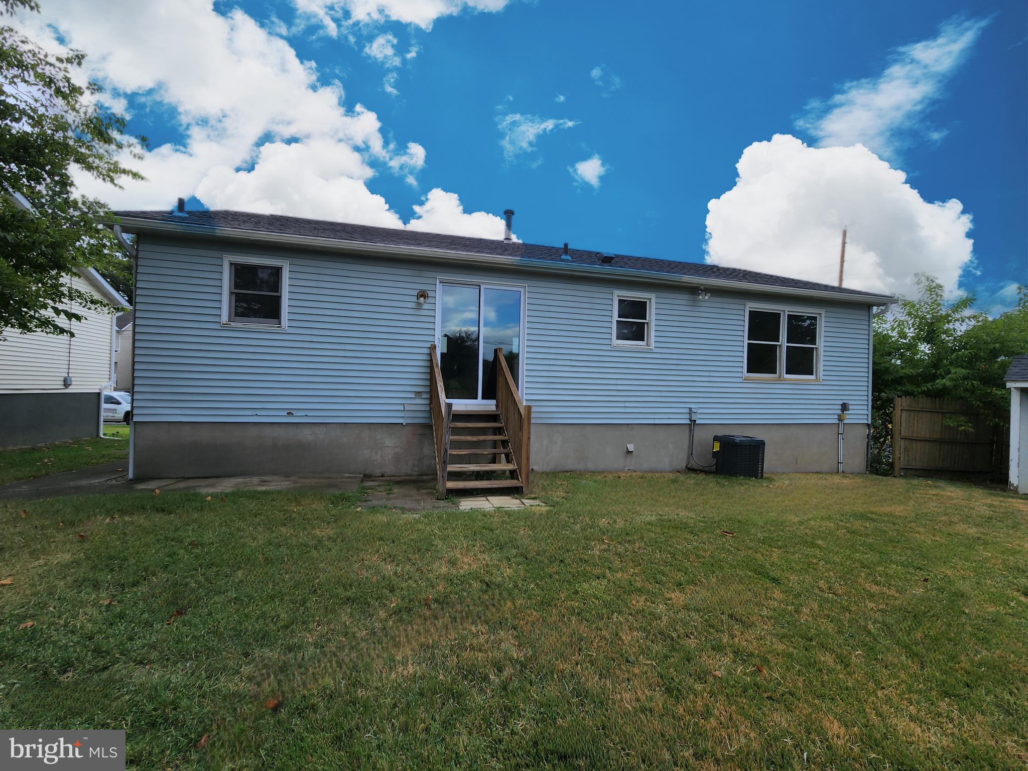 1 Grandview Avenue Mount Ephraim, NJ 08059 - Photo 5 of 18