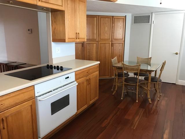 1627 Riverview Road, Unit 815 Deerfield Beach, FL 33441 - Photo 8 of 30 KITCHEN 1