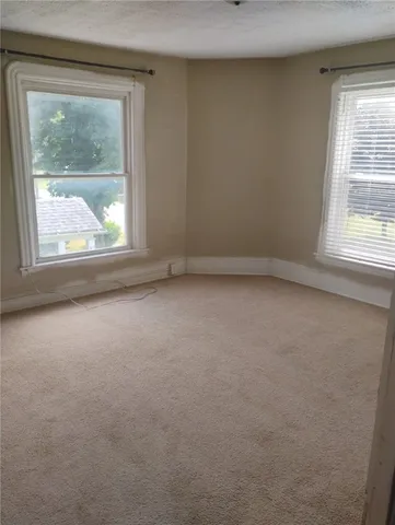 $950 | 1018 Hall Street, Elmira, NY 14901