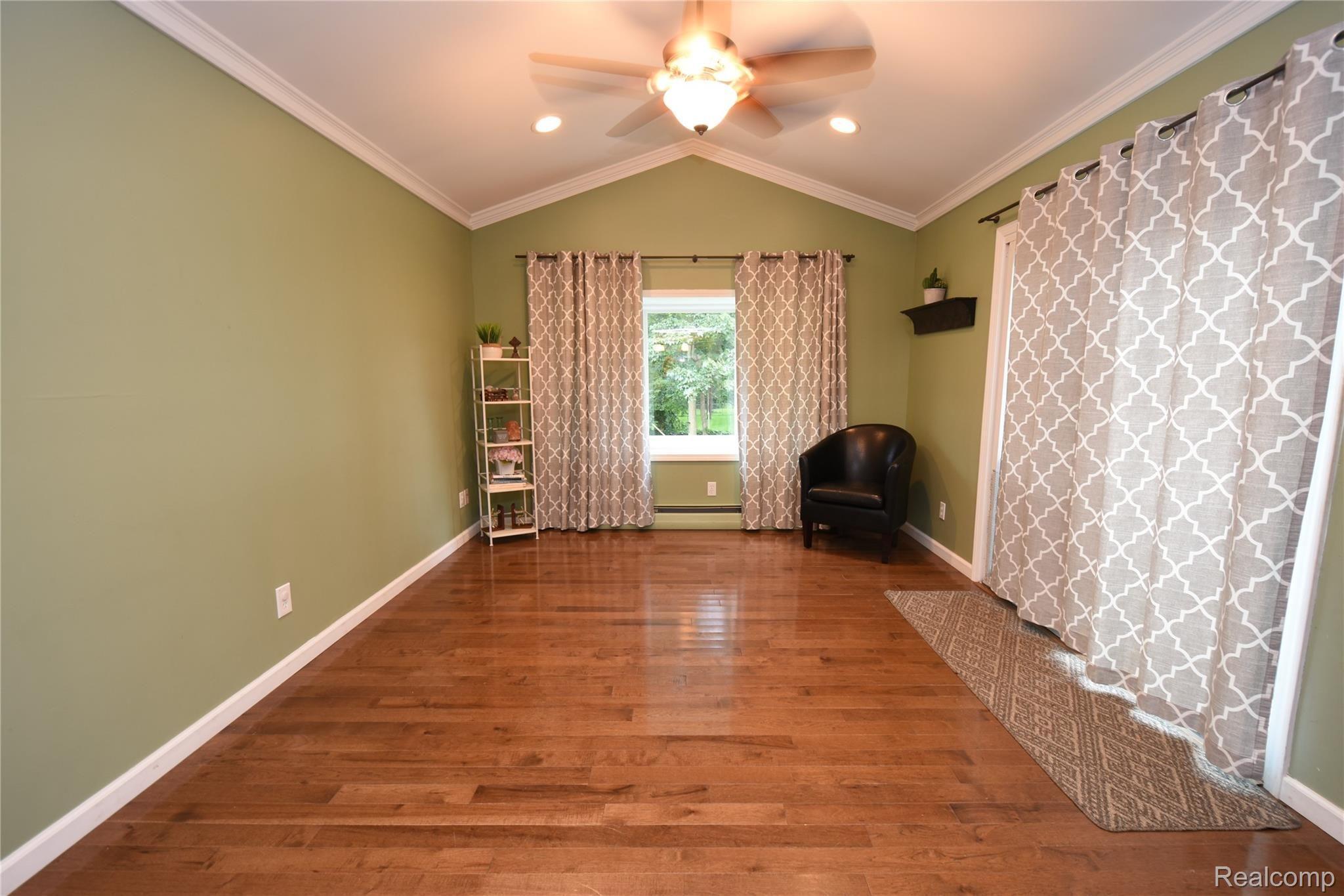 235 Brook Drive Romeo, MI 48065 - Photo 10 of 22 DSC_6569.JPG