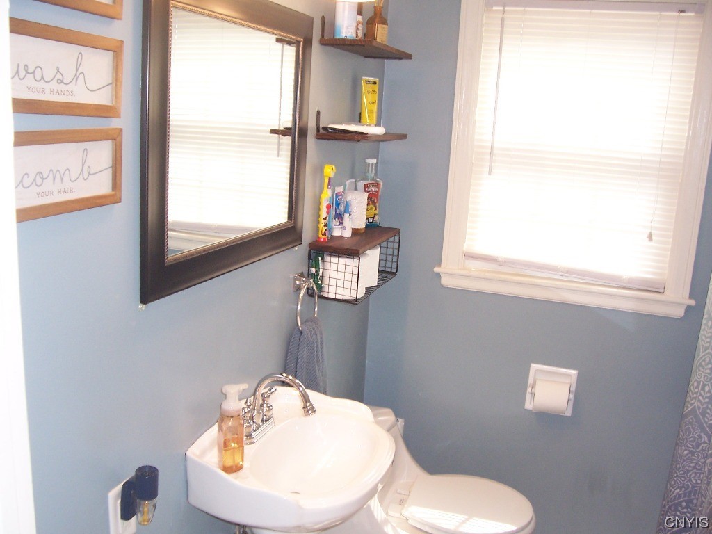 1705 North Madison Street Rome, NY 13440 - Photo 13 of 35 Full Bath #1 With Ceramic Floor & Tub Enclosure