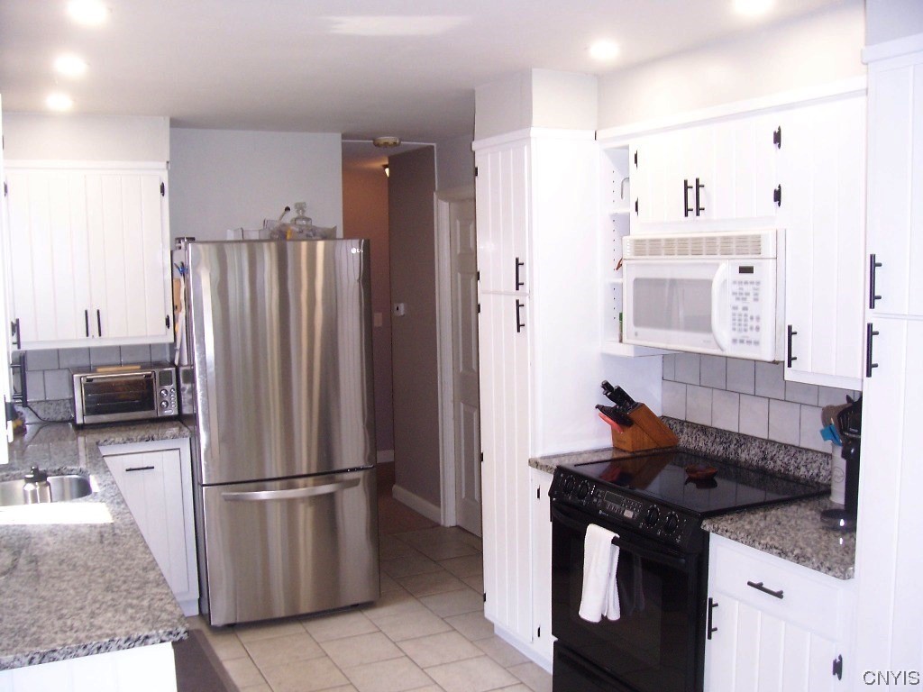 1705 North Madison Street Rome, NY 13440 - Photo 9 of 35