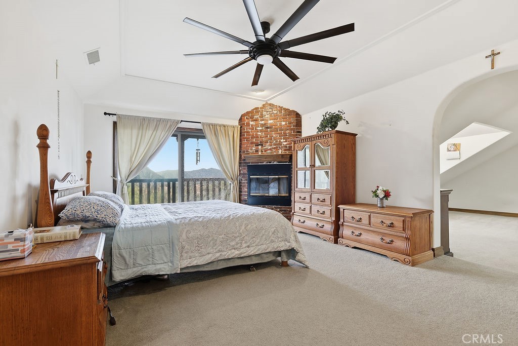 24300 Sylvan Glen Road Calabasas, CA 91302 - Photo 36 of 47