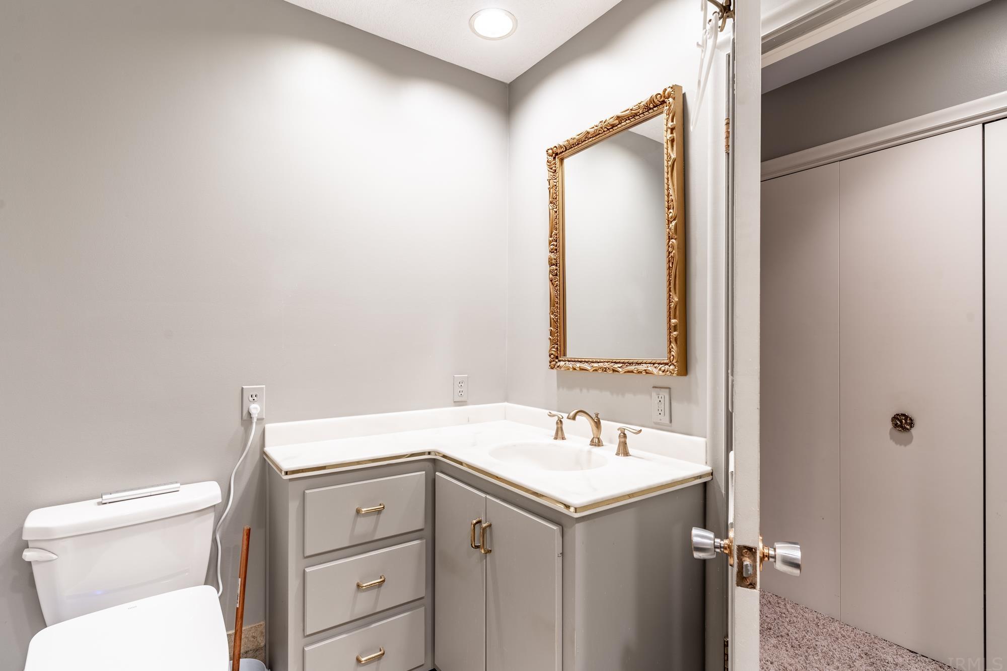 4926 Chaucer Road Fort Wayne, IN 46835 - Photo 13 of 32 Gallery Image 13