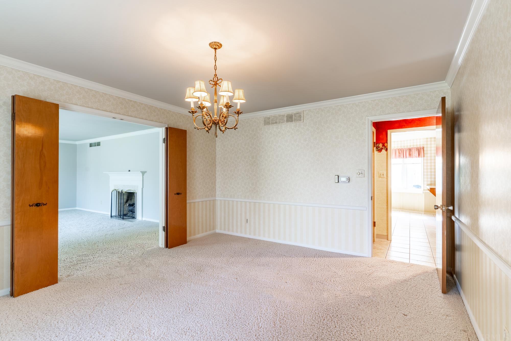 4926 Chaucer Road Fort Wayne, IN 46835 - Photo 7 of 32 Gallery Image 7