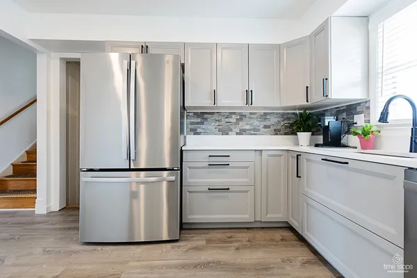 $519,000 | 8336 Mending Wall Drive, Woodridge, IL 60517