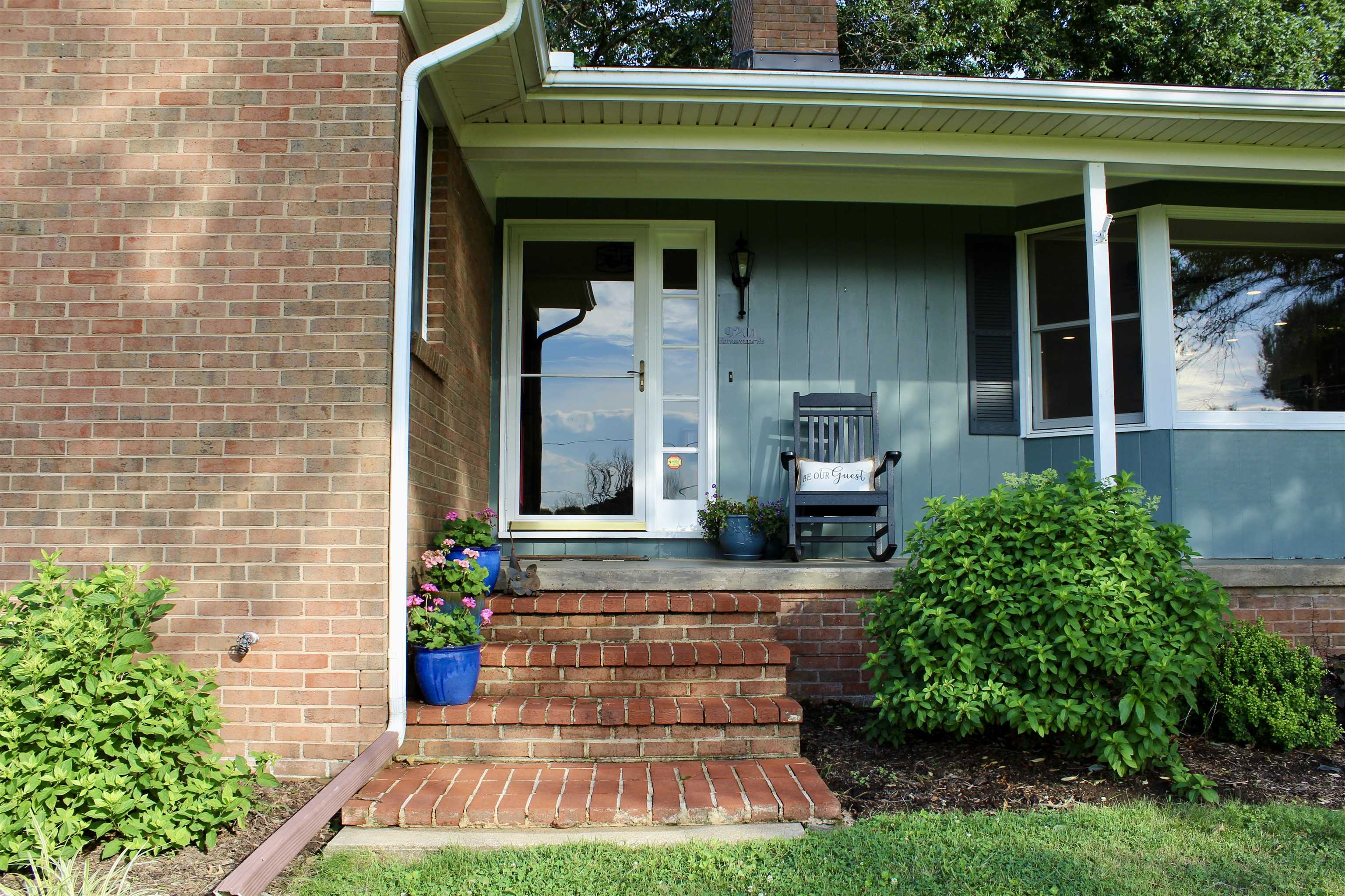 9201 Centerville Road Bridgewater, VA 22812 - Photo 3 of 54