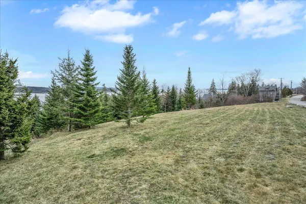 $850,000 | M17-l15 Battle Avenue, Castine, ME 04421