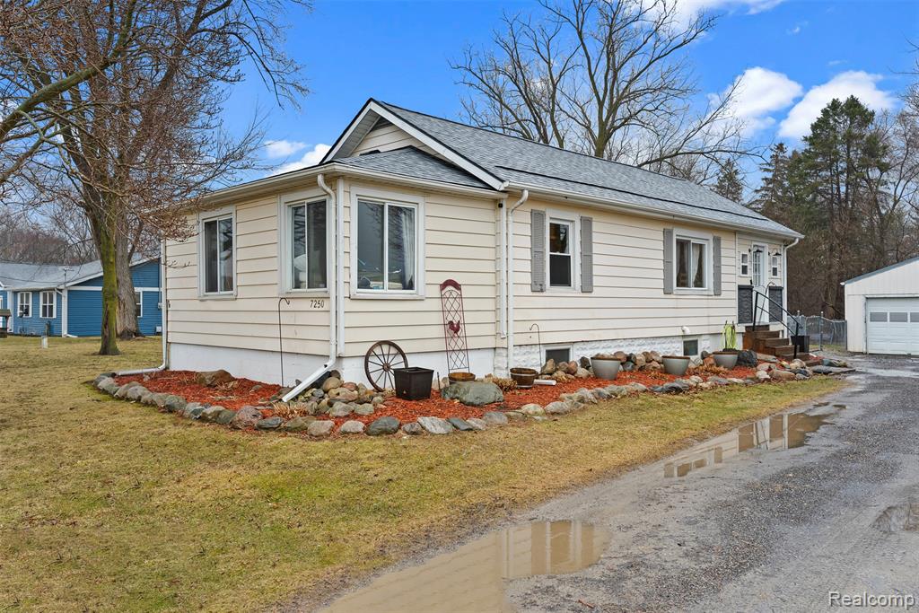 7250 West Frances Road Clio, MI 48420 - Photo 3 of 33 Gallery Image 3