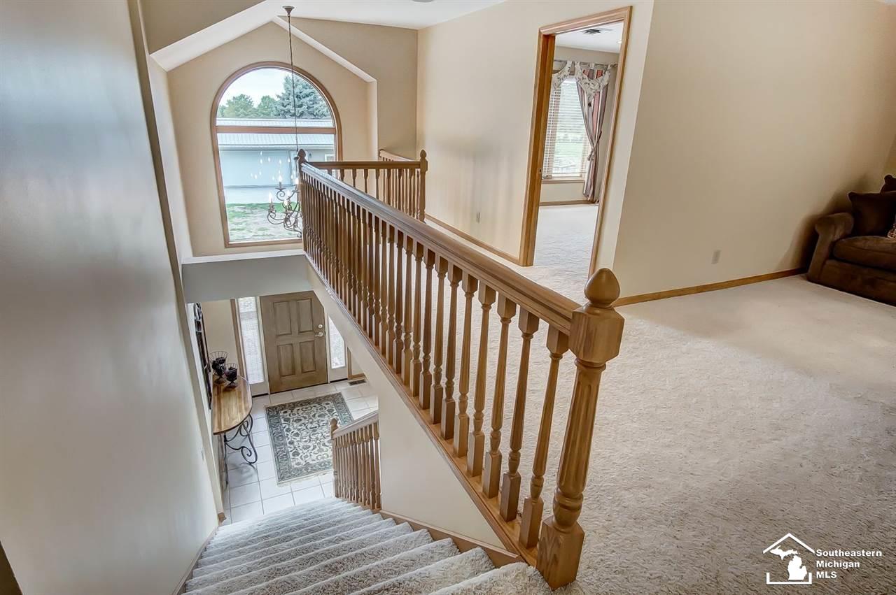 14534 Carroll Road Blissfield, MI 49228 - Photo 12 of 62 31359892-11.JPG
