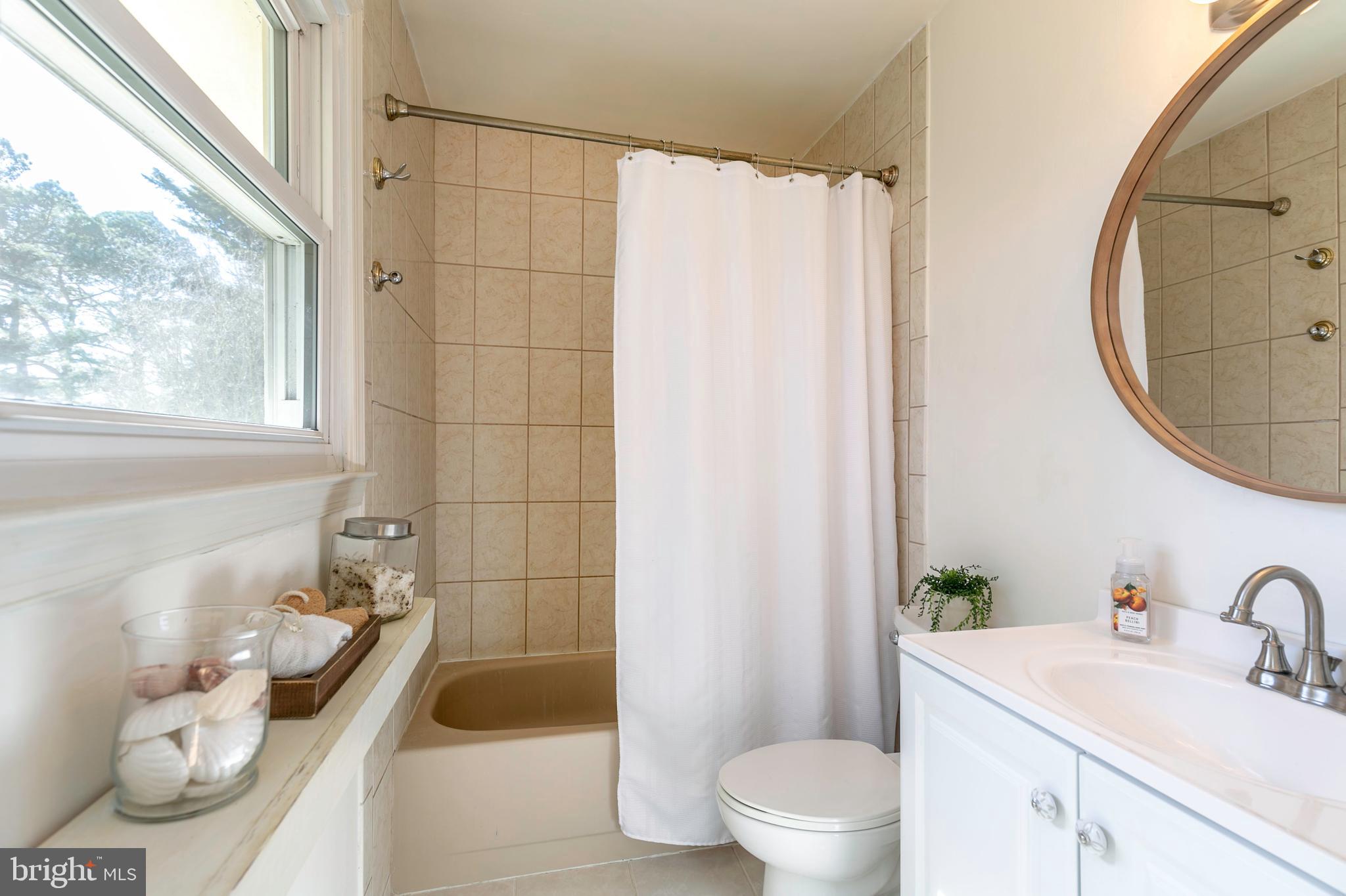108 Rutledge Road Queenstown, MD 21658 - Photo 27 of 37 Primary Bath