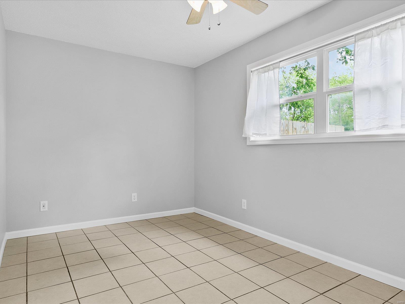 542 Shellview Street Bethalto, IL 62010 - Photo 8 of 20