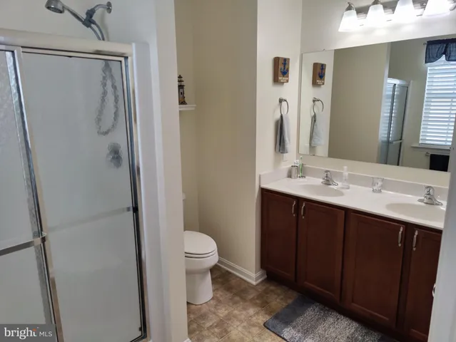 $339,997 | 117 East Clarendon Drive, Smyrna, DE 19977